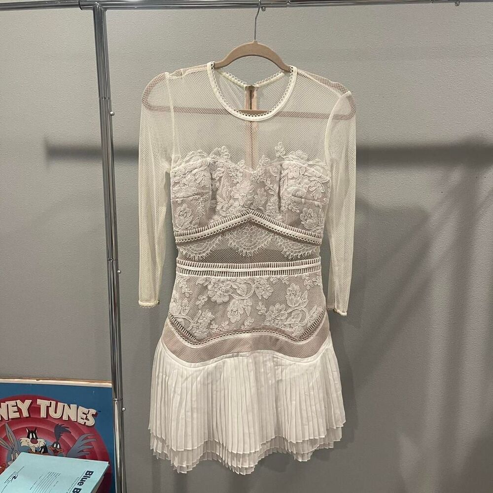 Three Floor White lace mini dress with mesh sleeves - Picture 4 of 10